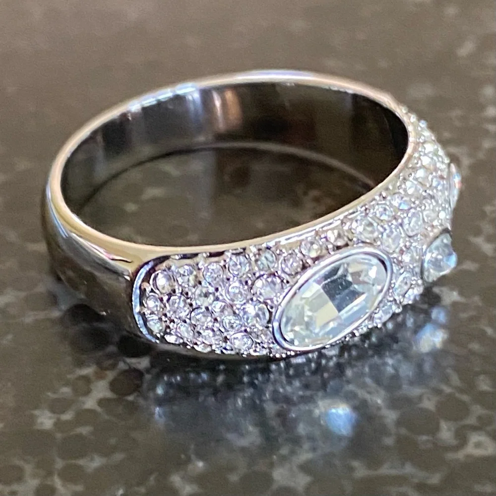 👀2 x HOST PICK👀 NWT Gorjana Kingston Cocktail Ring - Picture 4 of 8